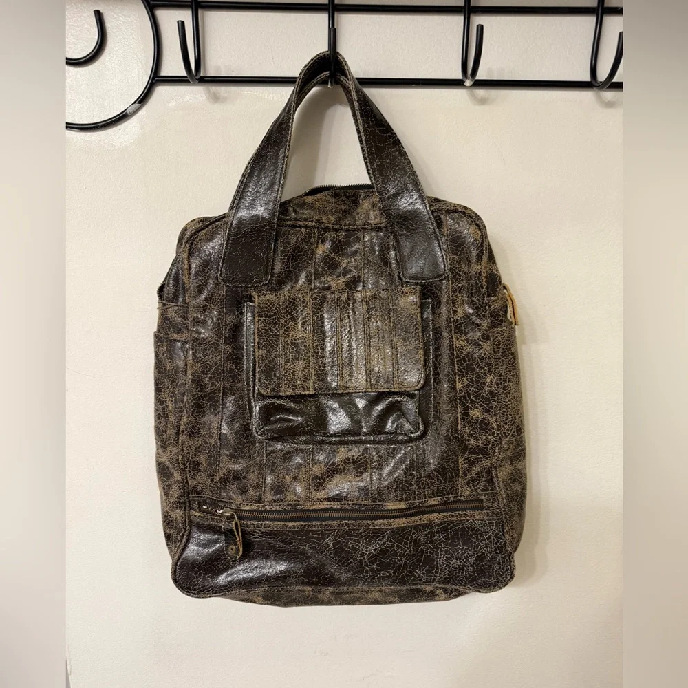 Bryna Nicole Distressed Leather Tote - Rare Find!! - Picture 12 of 17